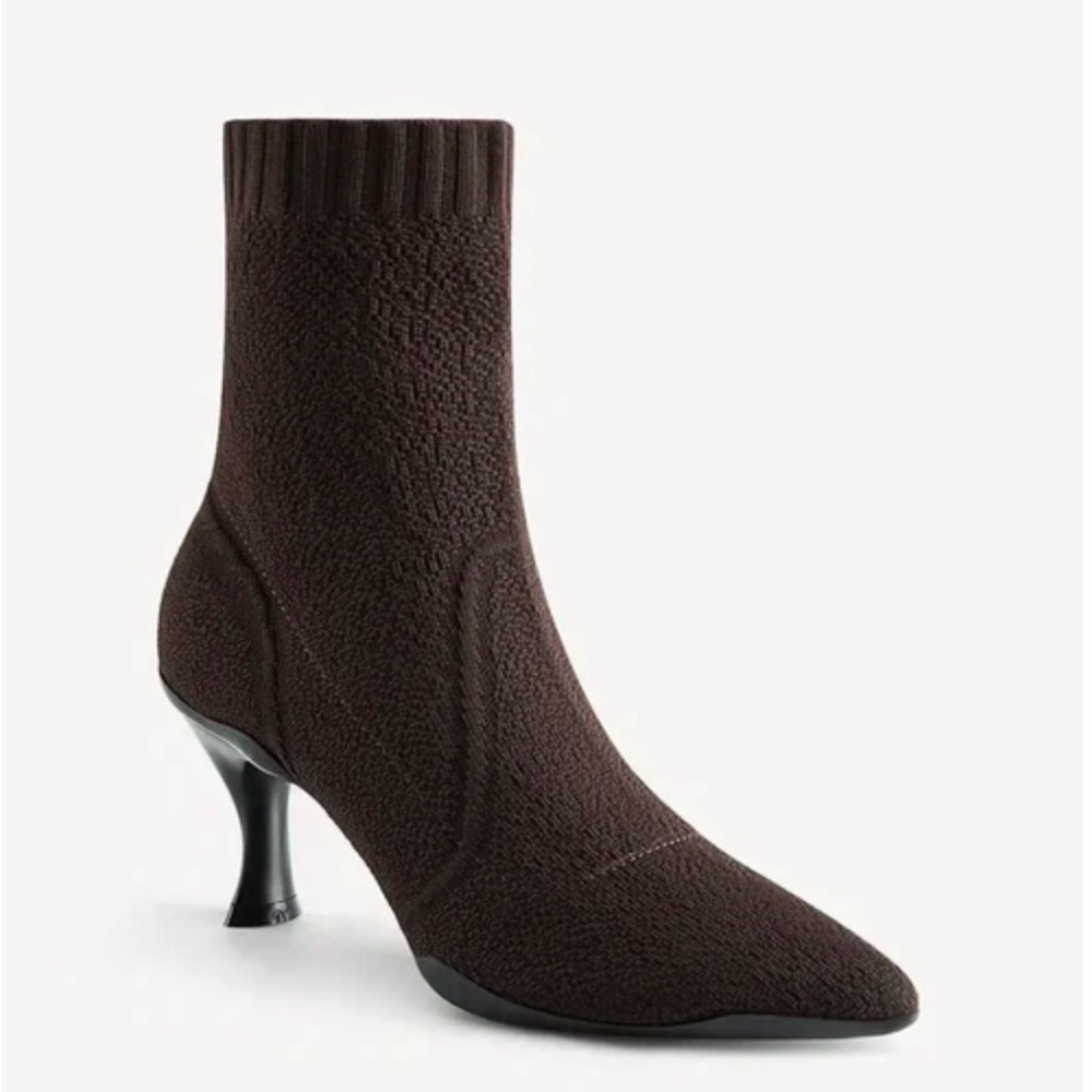 BelleVoyage Minimalist Pointed Toe Stiletto Ankle Boot
